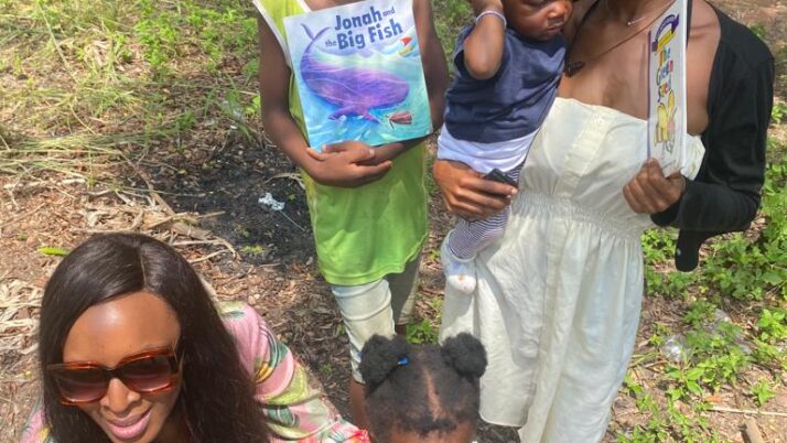 Children in Ghana received free books